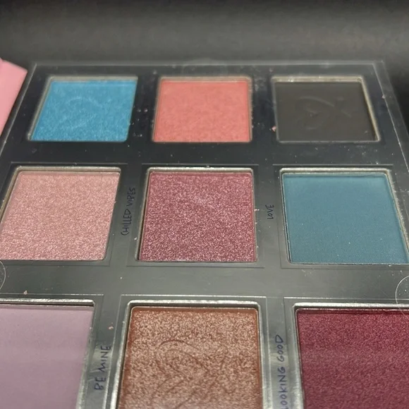 Disney Stitch 12 Color Love Eyeshadow Mirror Palette - Picture 3 of 6